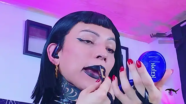 SeleneGoth live sex cam