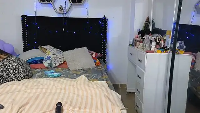 charlotte_077 webcam