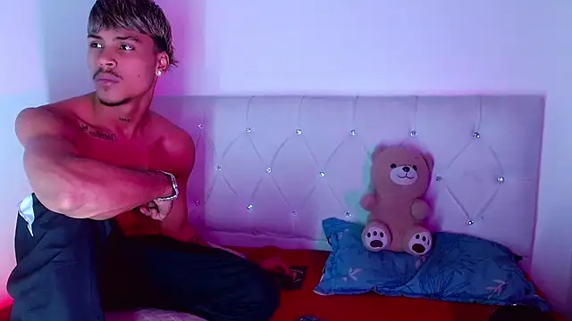Angel_foxc13