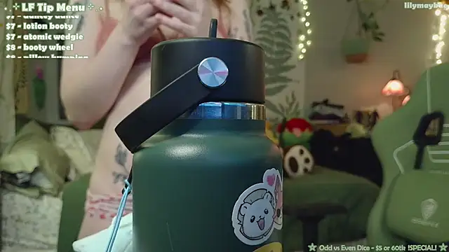 LilyMayBae webcam