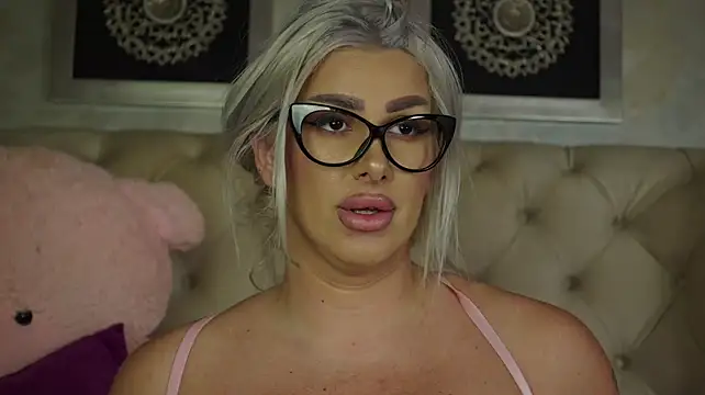 Squirt_Tanya webcam
