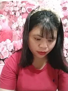 Xuka_lyss live webcam