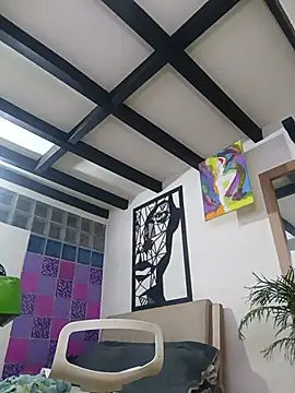 thirstymoonxx live cam on StripChat