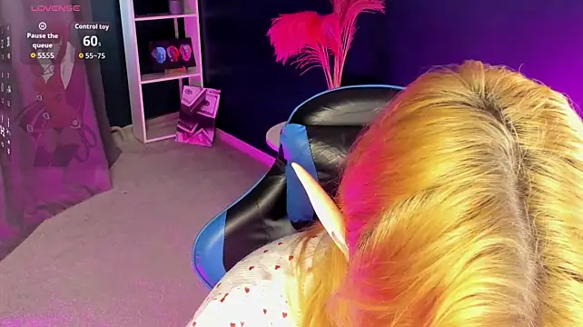 Alice_Kitagawa webcam