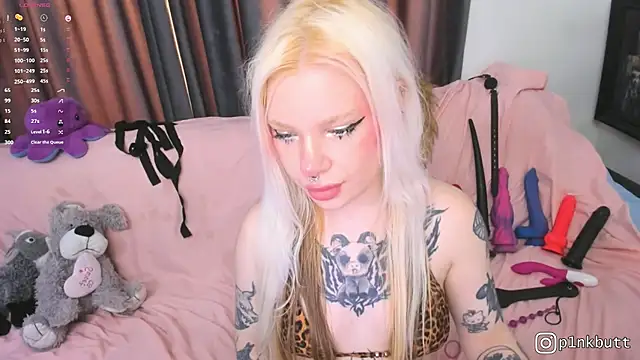 HelenGoat live cam on StripChat