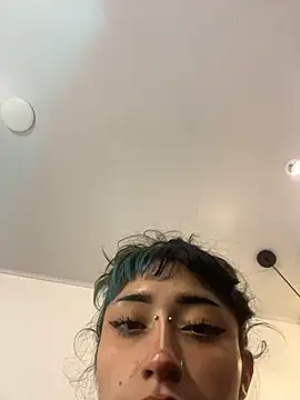 baby_akuma_ webcam