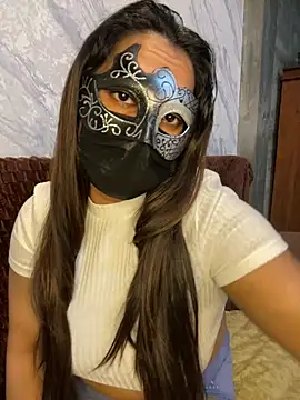 LioraWance live cam on StripChat