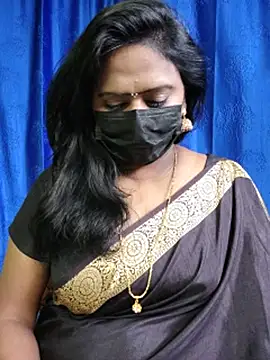 Meera_mia live cam on StripChat