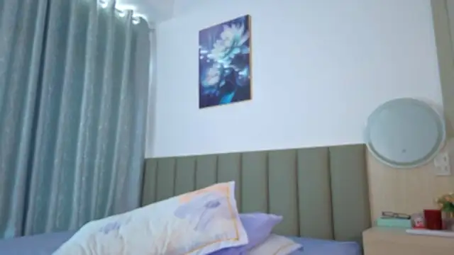 sweety_vikky live cam on StripChat