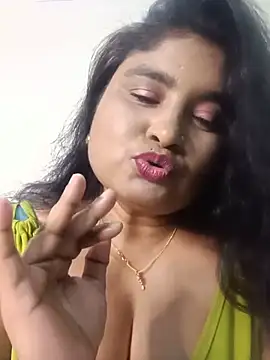 hornyriyanka live cam on StripChat