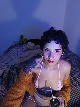 RosadaYbabosa live cam on StripChat