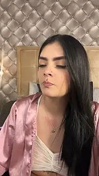AliceRitter live cam on StripChat