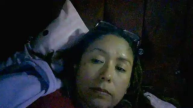 Zulreyna live cam on StripChat