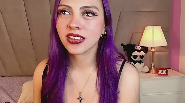 Emilyroth live cam on StripChat