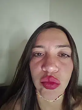 loveuu-bae webcam