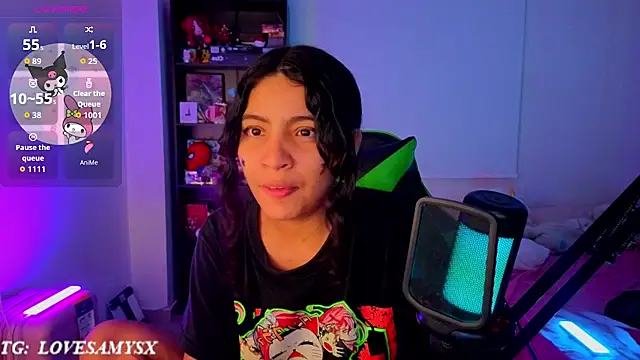 Lovelyamyy webcam