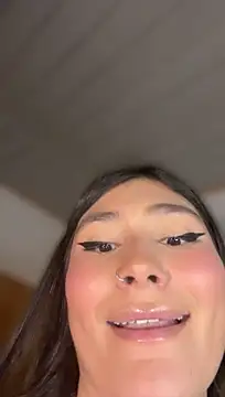 Miss_Dani webcam