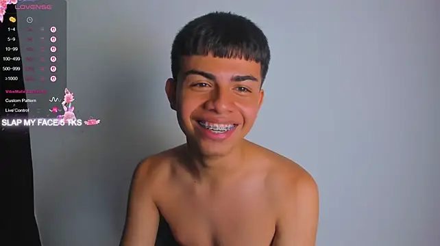 Asher_Young webcam