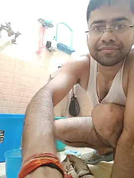 desiboi4u (Ask my age) - Record me as you wish