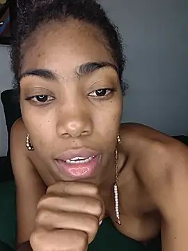 lucyymaximo webcam