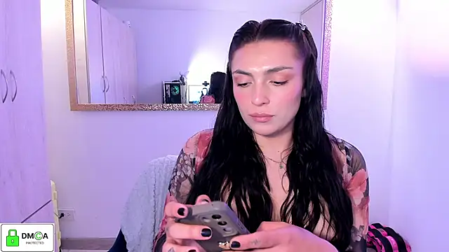 EricaVanderhill live sex cam