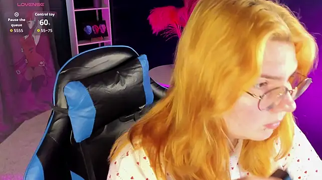 Alice_Kitagawa webcam