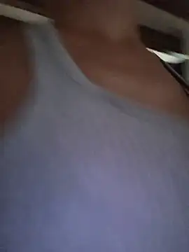 kylie_blck (F young) - Grab Tits and play+1SurpriseVideo