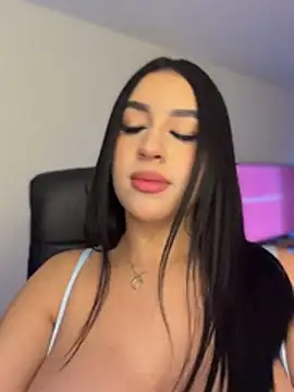 LindseyMos
