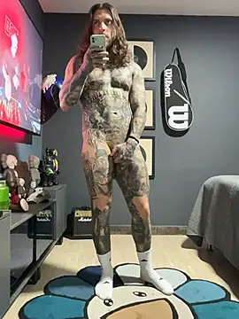 ThomasHells live cam on StripChat