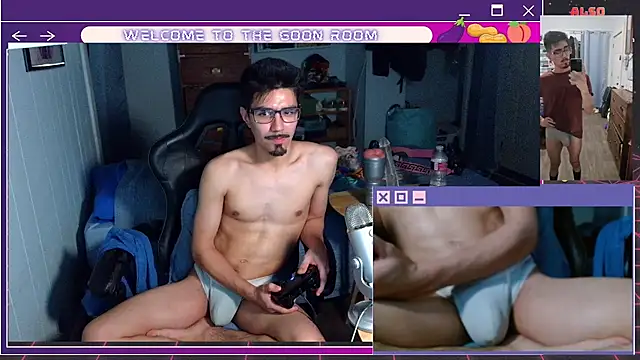 HarddMikee live cam on StripChat