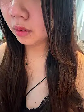 Hanna230 live cam on StripChat