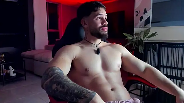 Valenthino_Salvatore live cam on StripChat