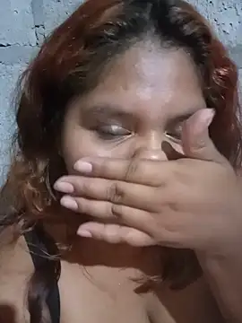 Conejitaspichanaqui on free Latina cams