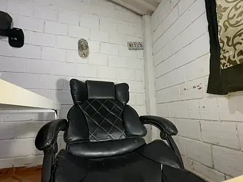 max_thehorsedick (M young) - TICKET SHOW : SHOOT CUM