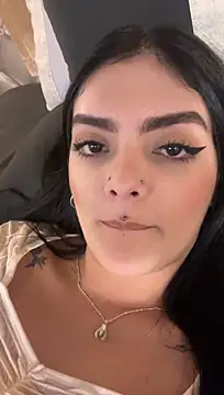 AliceRitter live cam on StripChat