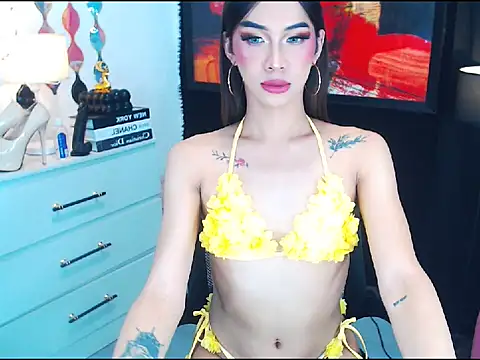 mollygoddess live cam on StripChat