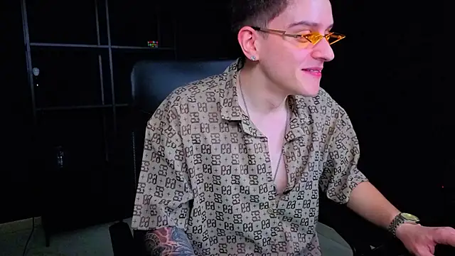 FelixStarkk live cam on StripChat