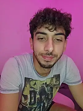LeoyNicky98 webcam