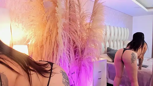 Chloe__fox_ live cam on StripChat