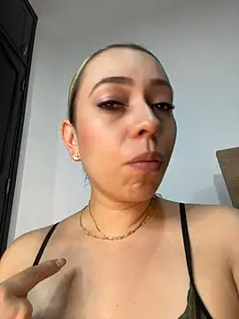 Moon_Blake webcam