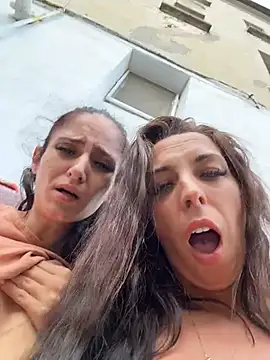 Almmaxxxx live cam