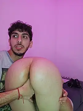 LeoyNicky98 live sex cam