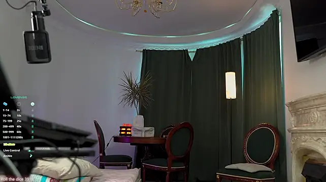 viktorsecret (M young) - naked and flexing