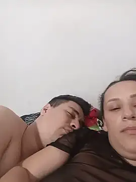 peter_y_amily webcam