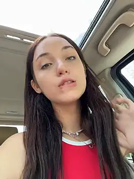 DollyTall's live cam