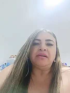 candy69- live cam on StripChat