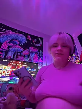 Cutiepiespanks's live cam