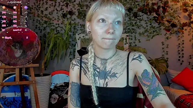 tattoo_art_baby live cam on StripChat