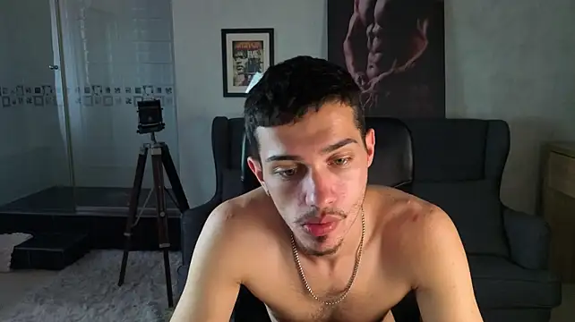 KaydenDrew live cam on StripChat