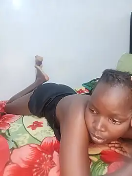 ebony_emmah live cam on StripChat